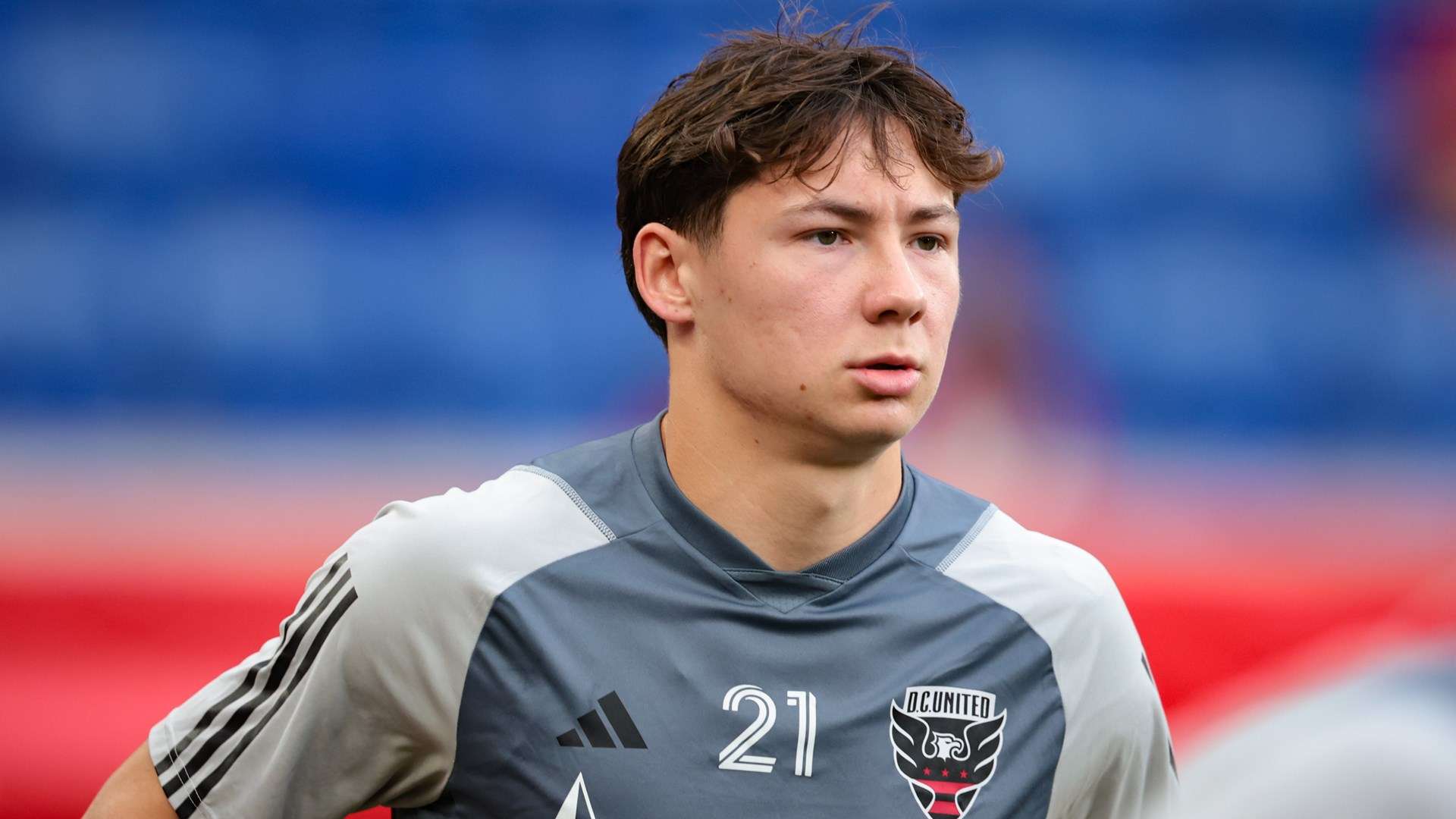 以其辉煌的 以其辉煌的